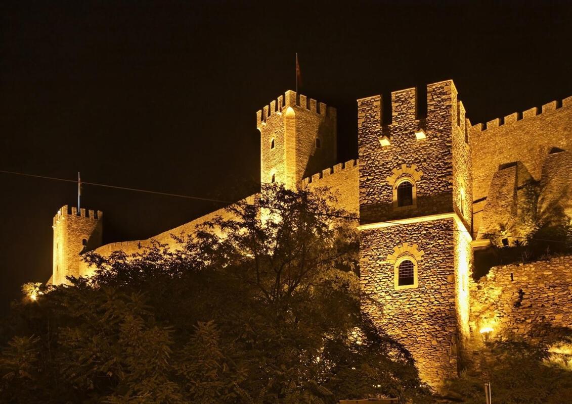Hotel Room City Square With Great View No Parking Skopje Exterior foto